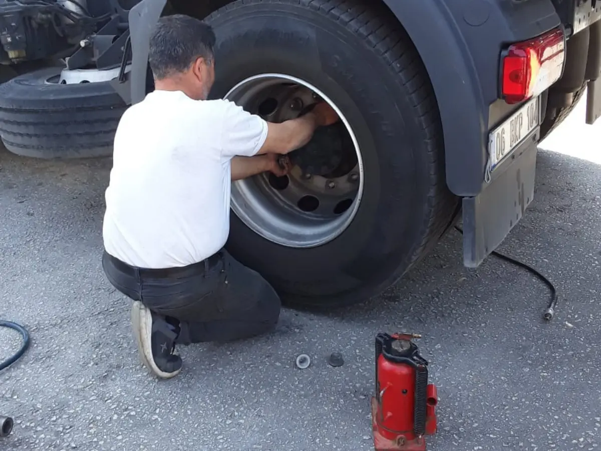 Sasalı Oto Lastikçi